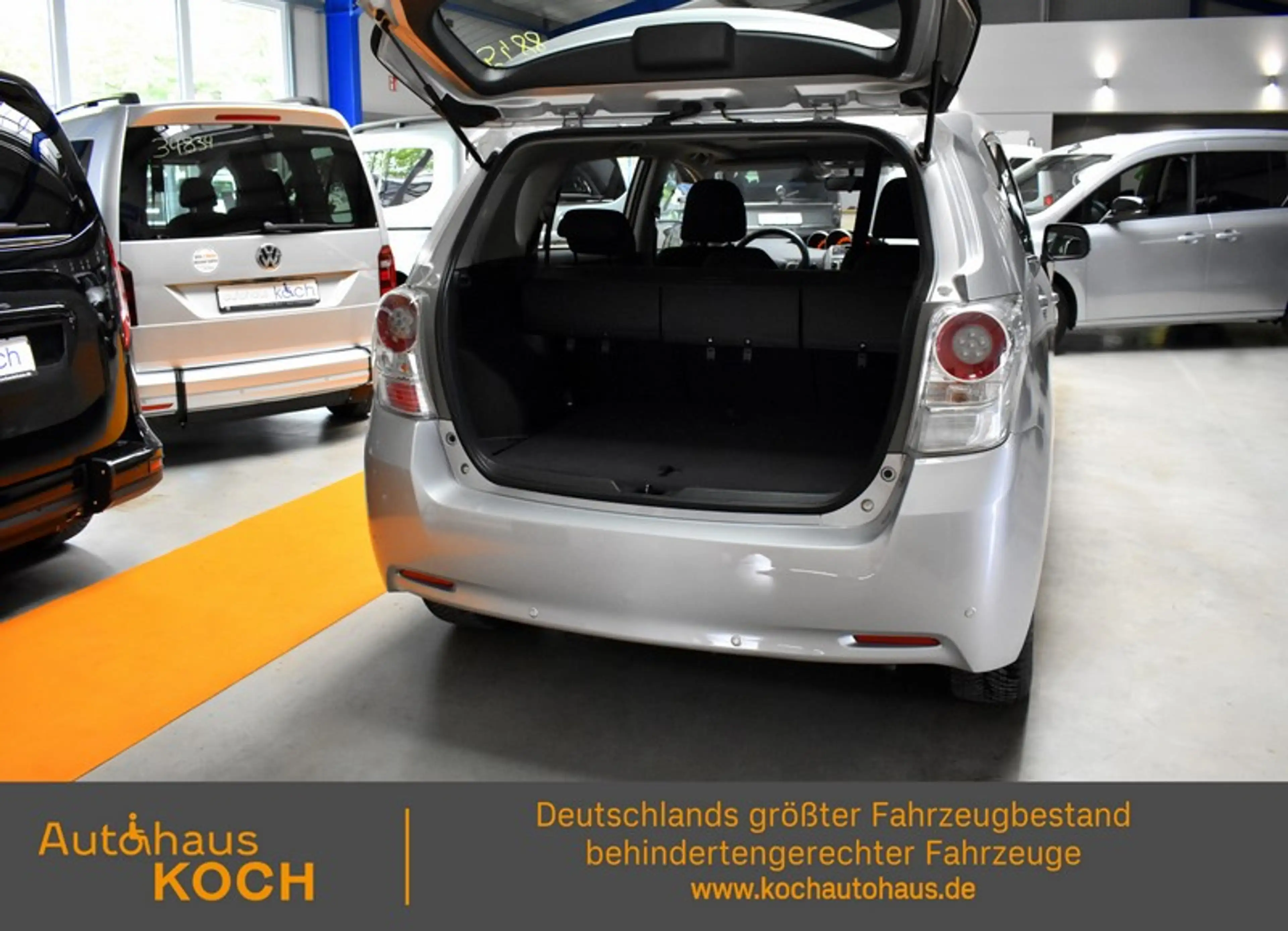 Toyota Verso 1.8 Edition. 5-Sitz — photo 5