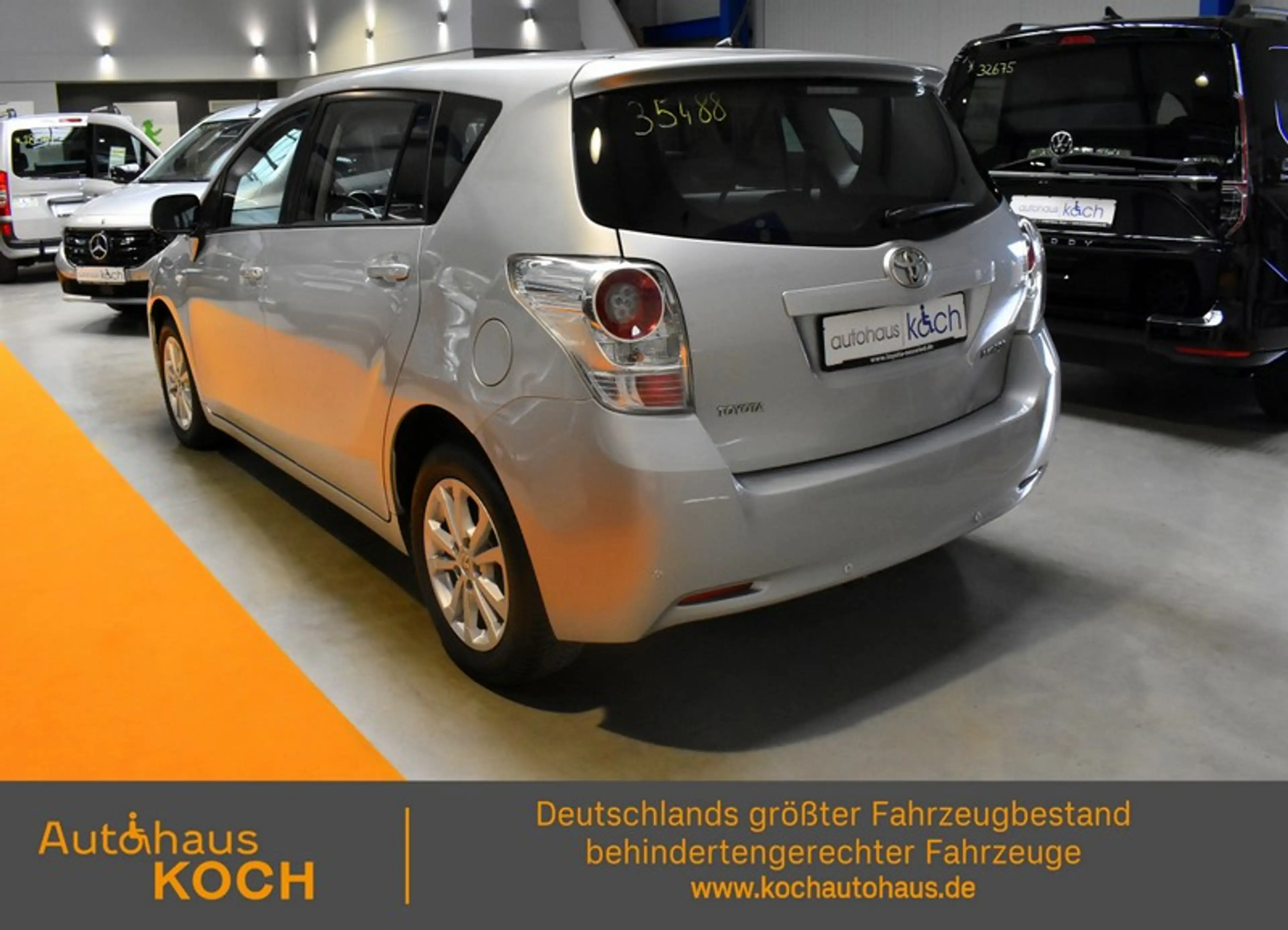 Toyota Verso 1.8 Edition. 5-Sitz — photo 3