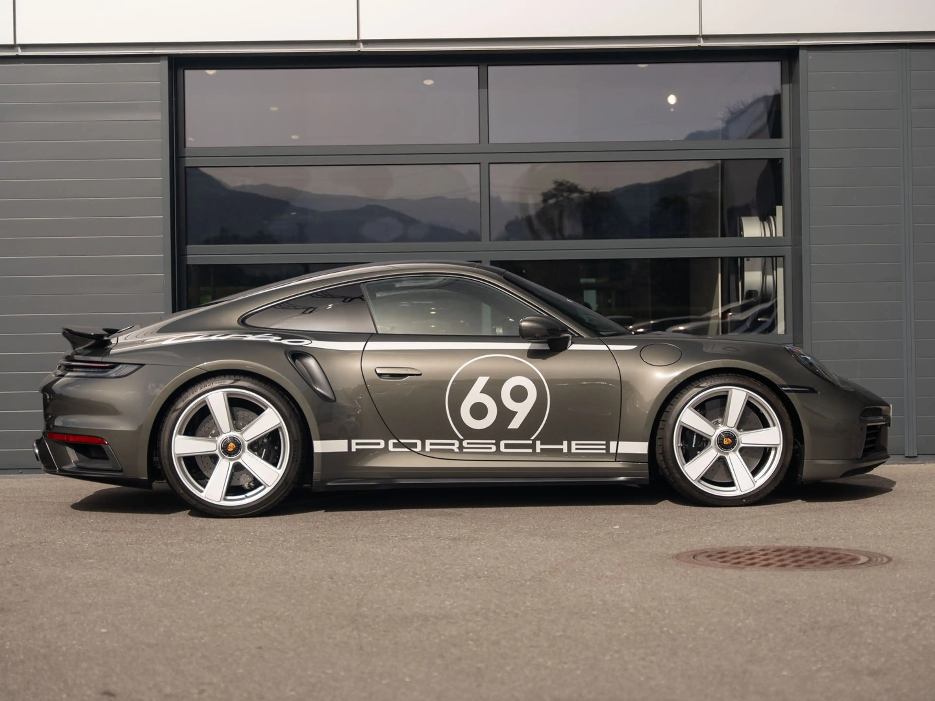 Porsche 911 Turbo 50 Jahre — photo 6