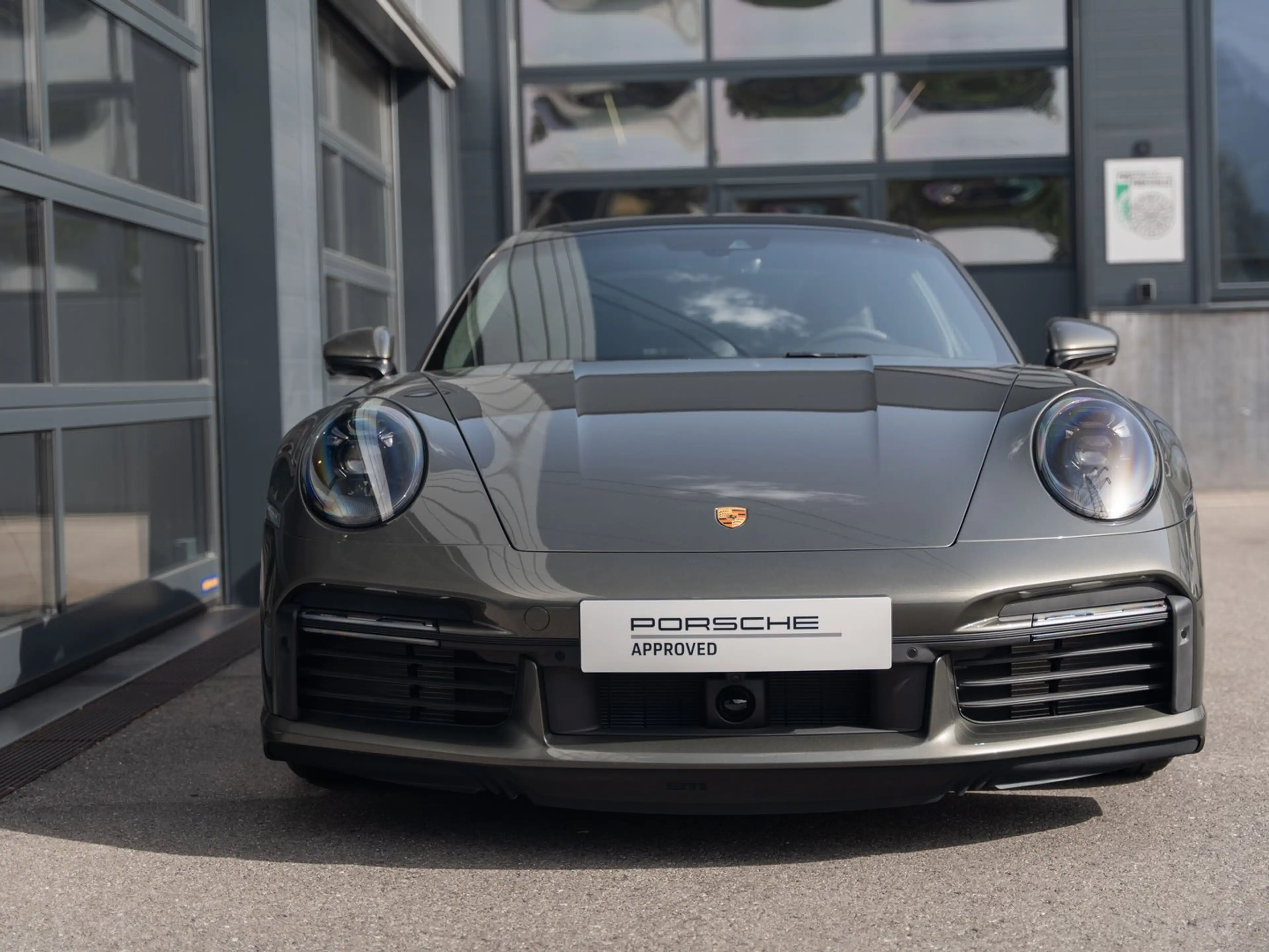 Porsche 911 Turbo 50 Jahre — photo 8