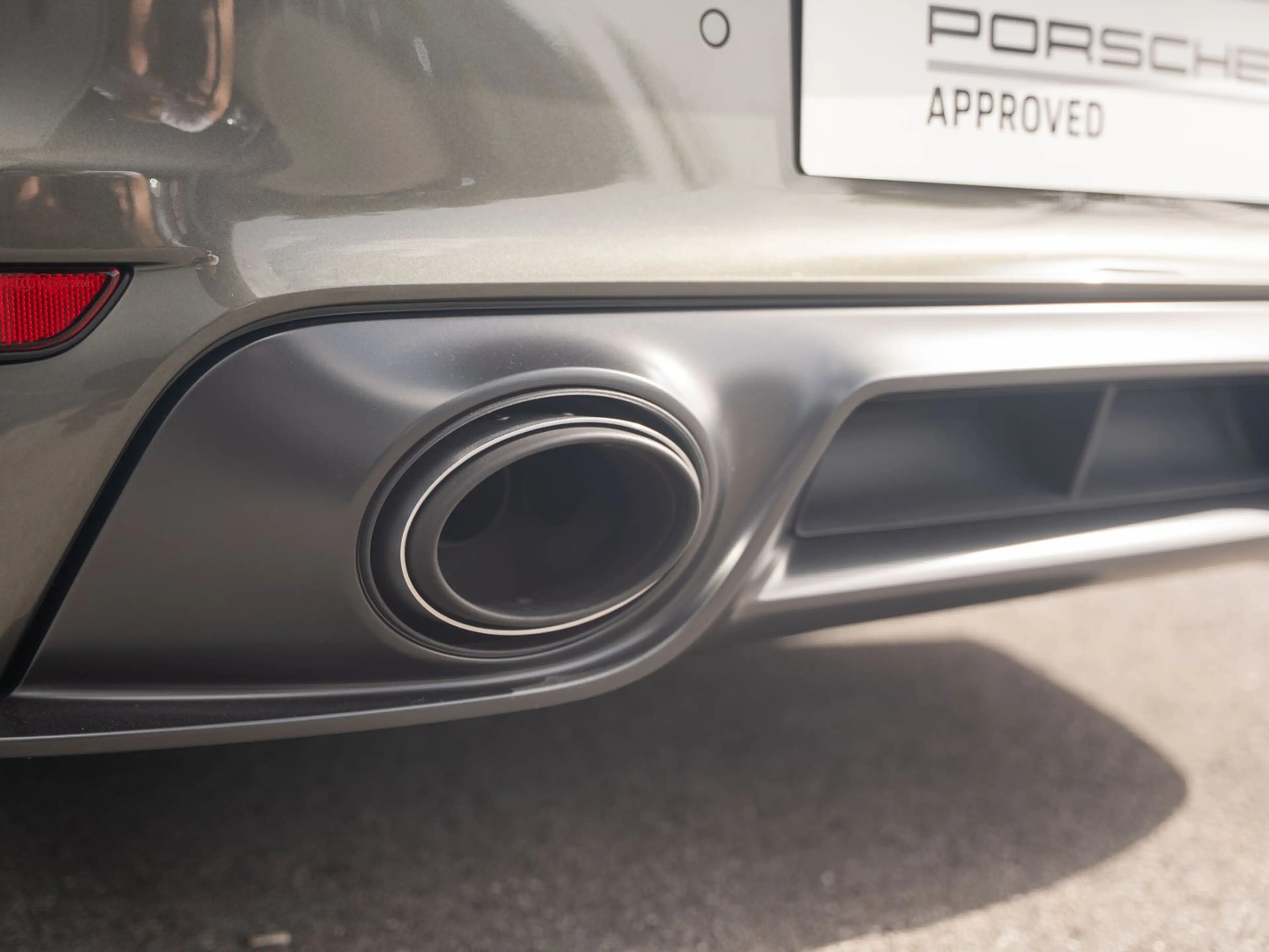 Porsche 911 Turbo 50 Jahre — photo 21