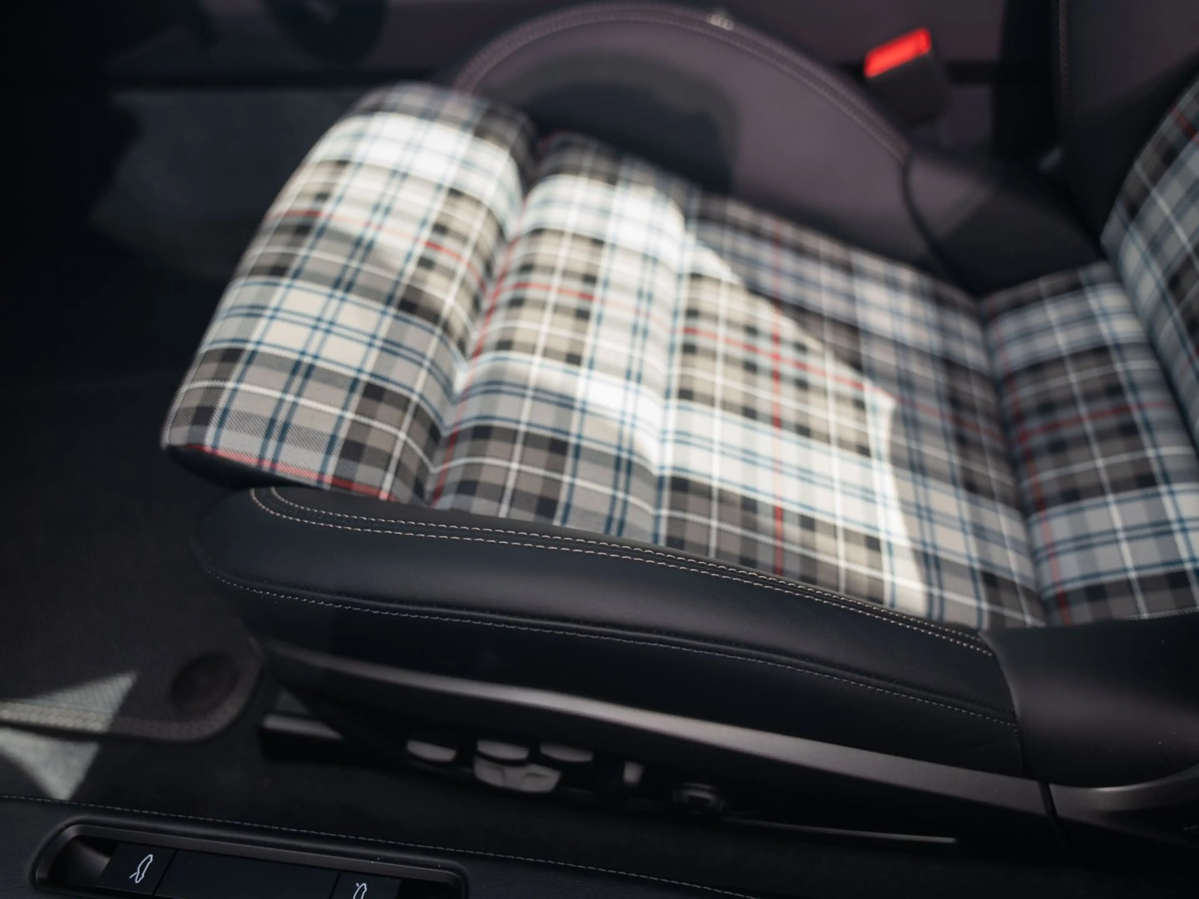 Porsche 911 Turbo 50 Jahre — photo 15
