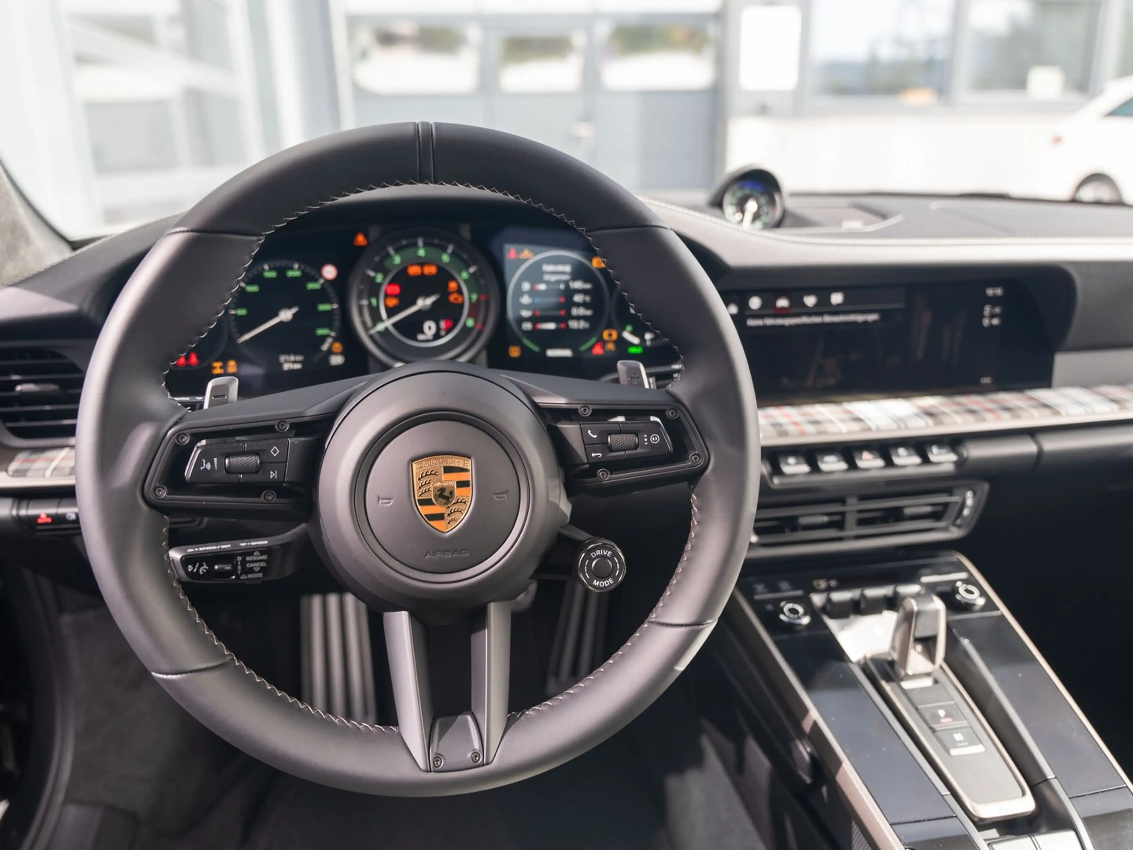 Porsche 911 Turbo 50 Jahre — photo 18
