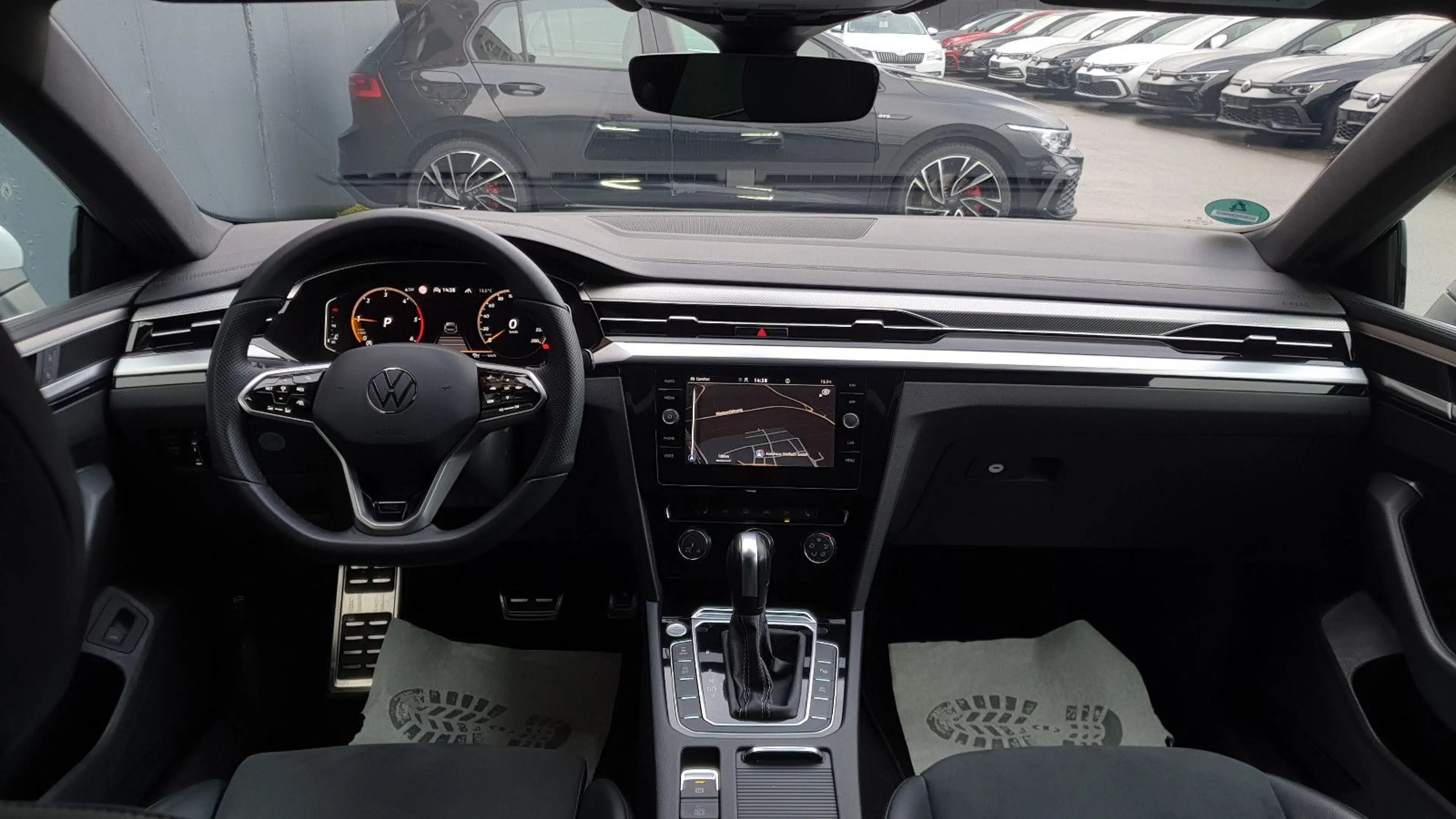 Volkswagen Arteon 2.0 TDI DSG 3 x R-Line Pano/DCC/ACC/20 — photo 5