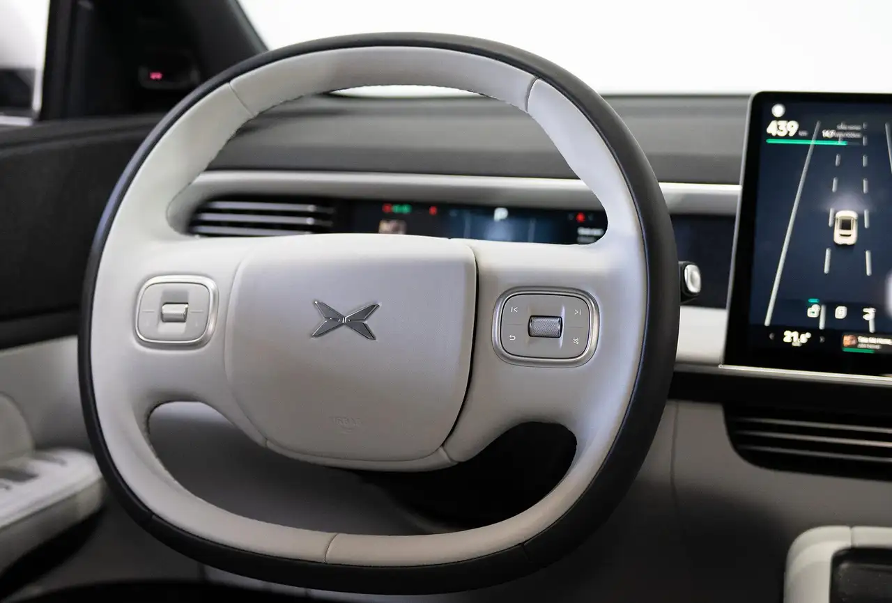 XPENG G6