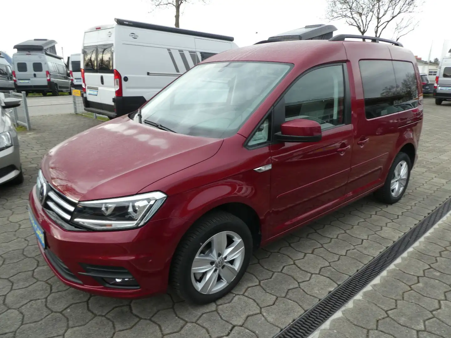 Volkswagen Caddy Comfortline TDI DSG BiXenon+AHK+Heckklappe Rouge - 1