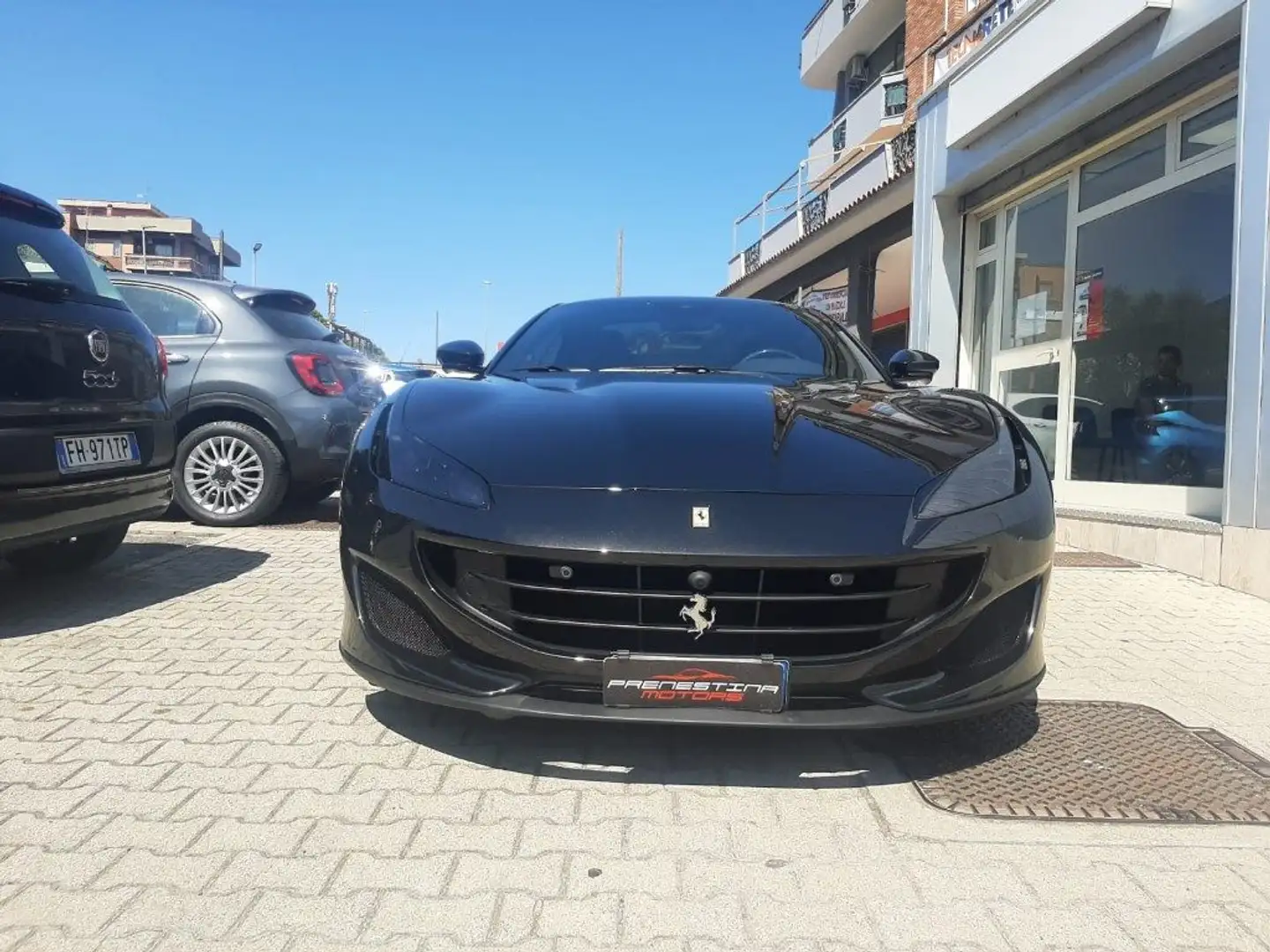 Ferrari Portofino Portofino Zwart - 2