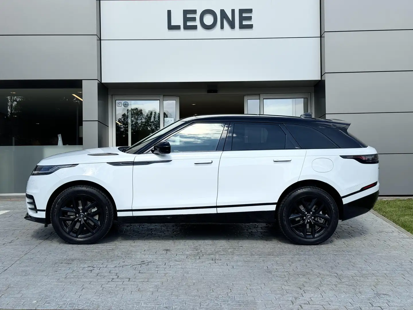 Land Rover Range Rover Velar R-Dynamic SE Wit - 2