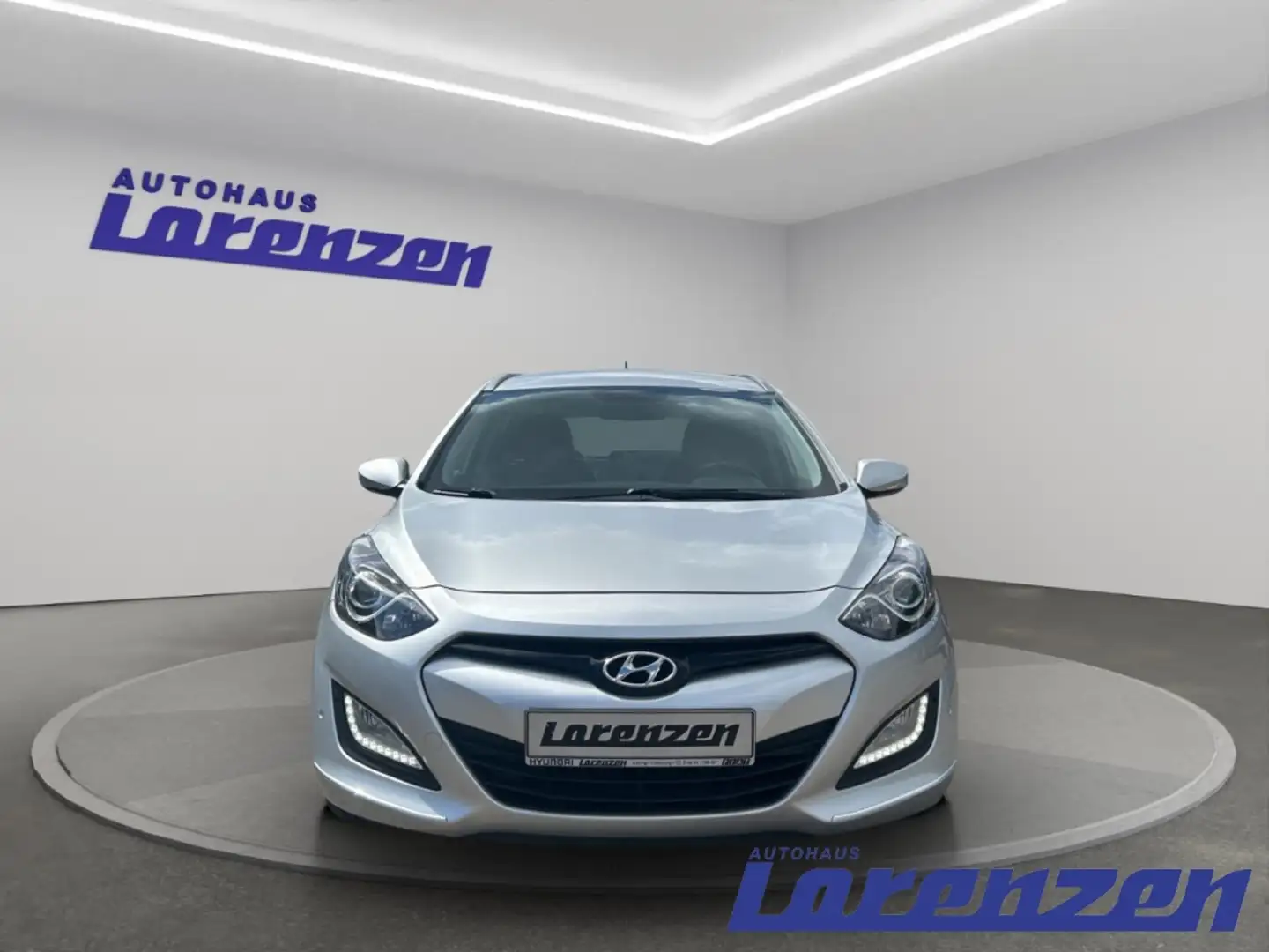 Hyundai i30 Trend Navi Alarm Rückfahrkam. Temp PDCv+h Berganfa Grau - 2