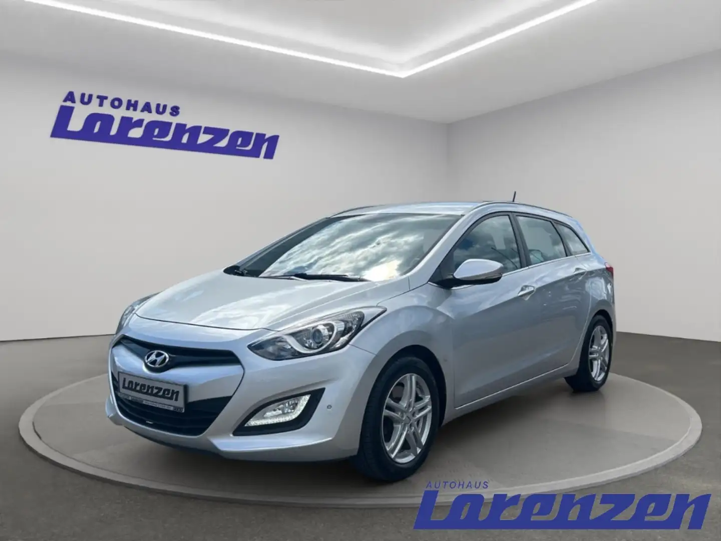 Hyundai i30 Trend Navi Alarm Rückfahrkam. Temp PDCv+h Berganfa Grau - 1
