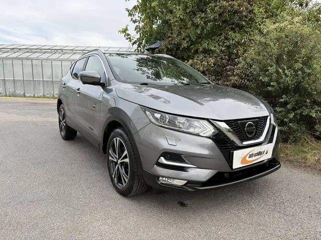 Nissan Qashqai 1,2 DIG-T N-Connecta 360° Kamera Pano Navi 1.Besitz