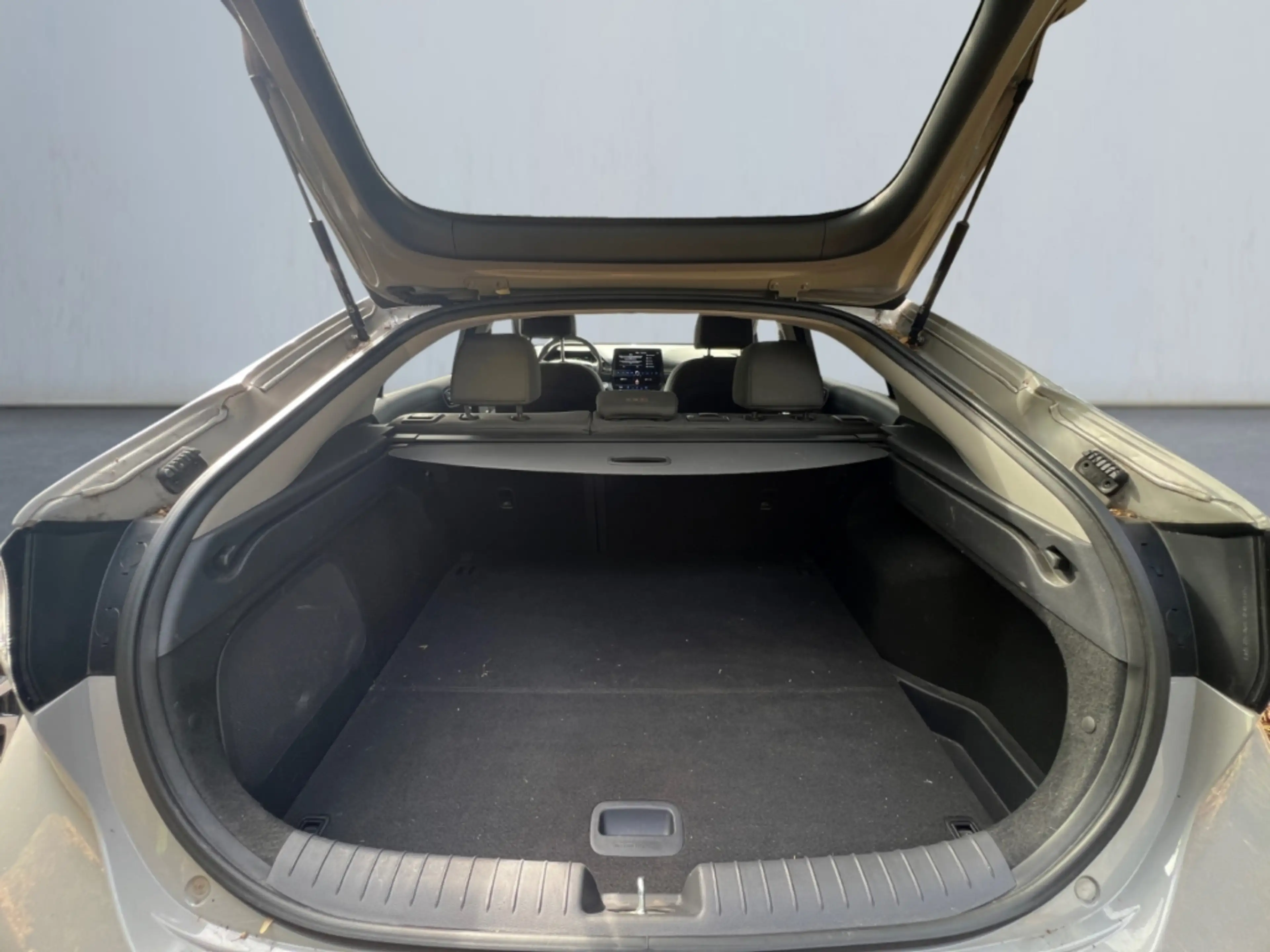 Hyundai IONIQ 1.6 Hybrid Style *ACC*CarPlay*SHZ*SmartKey* — photo 14
