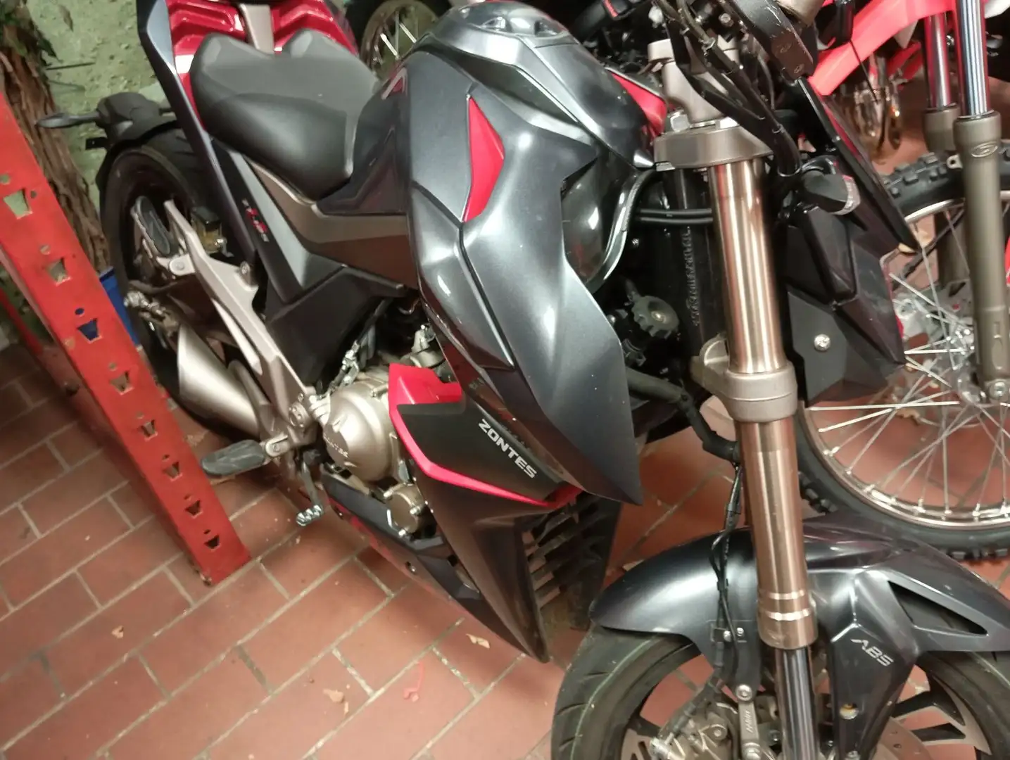 Zontes ZT125 U  ca. 6000km EZ 2021 Noir - 1