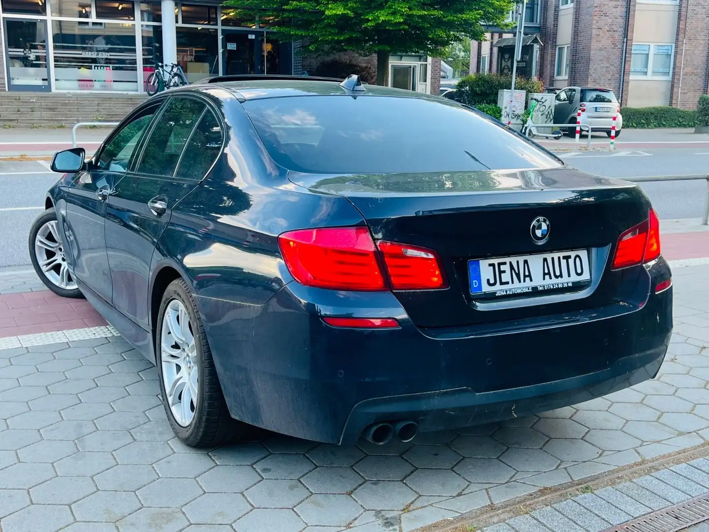 BMW 530 d M-SPORT-PAKET Kundenauftrag kein Tüv Noir - 2