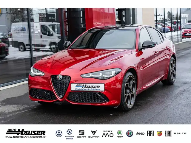 Alfa Romeo Giulia INTENSA 2.0 Turbo AT8 Q4 PANORAMA HARMAN-KARDON BR