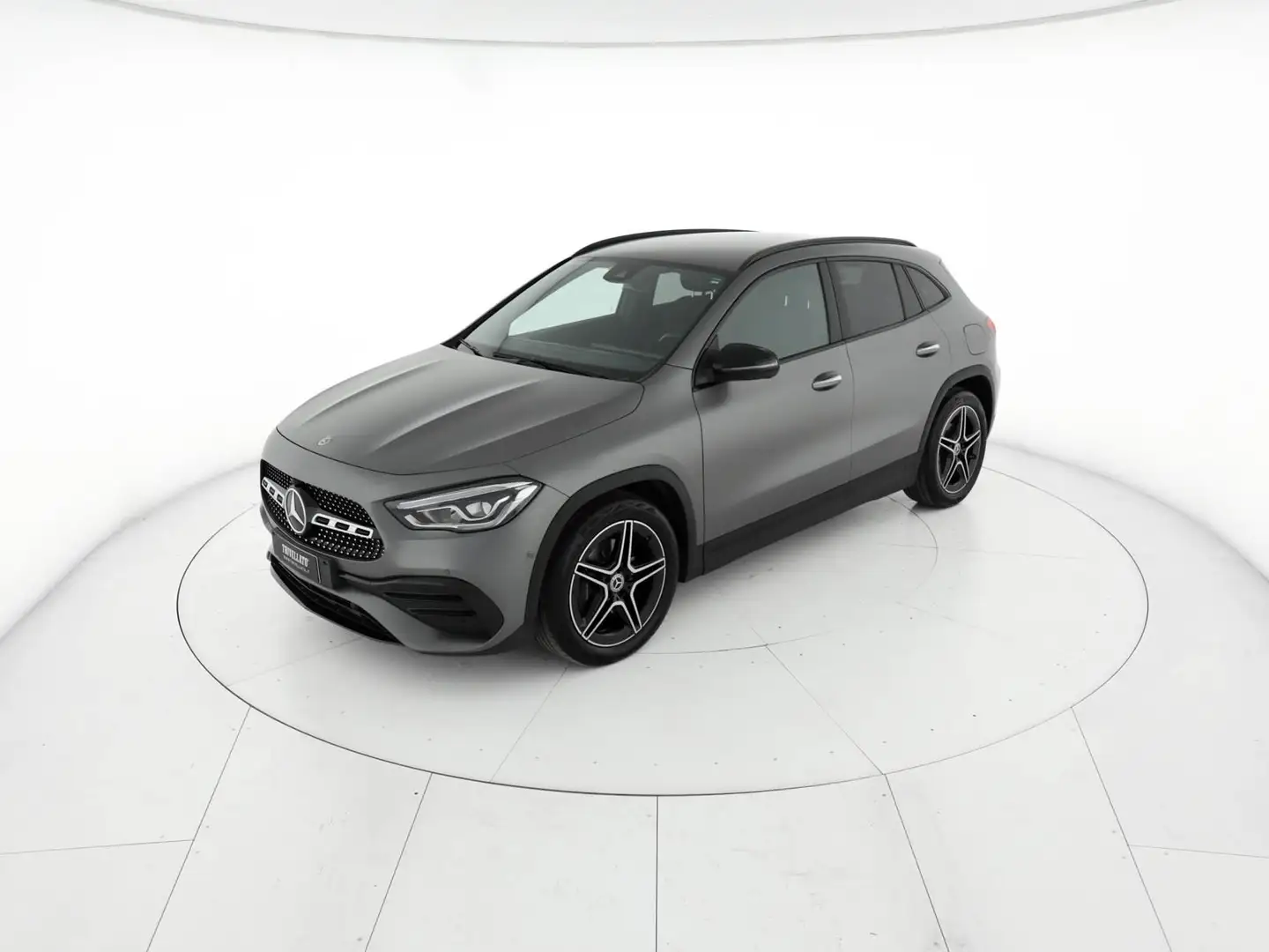 Mercedes-Benz GLA 200 200 d premium 4matic auto Grigio - 2