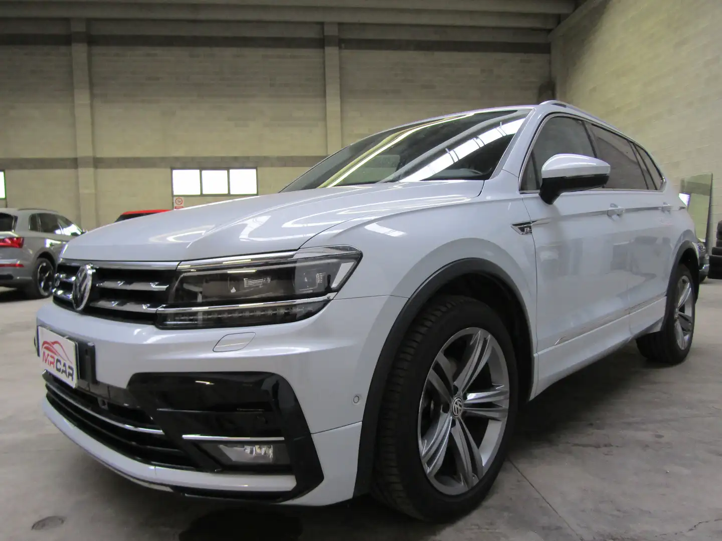 Volkswagen Tiguan Allspace Allspace 2.0 TDi R-LINE RLINE R LINE *102.000 KM* Bianco - 1
