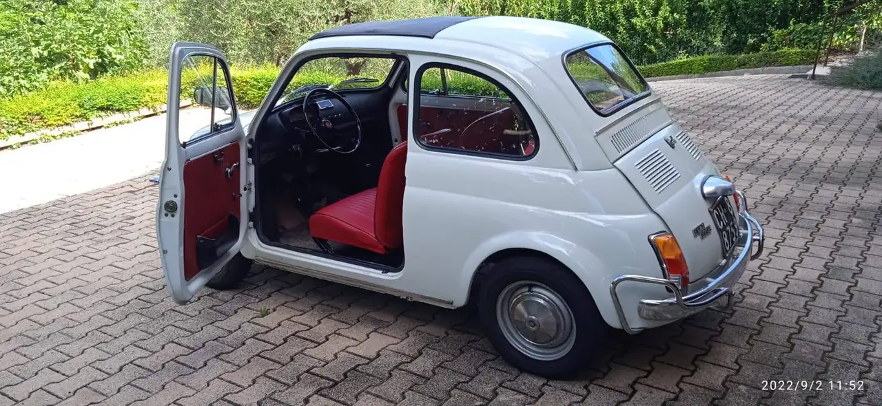Fiat 500L, foto 1