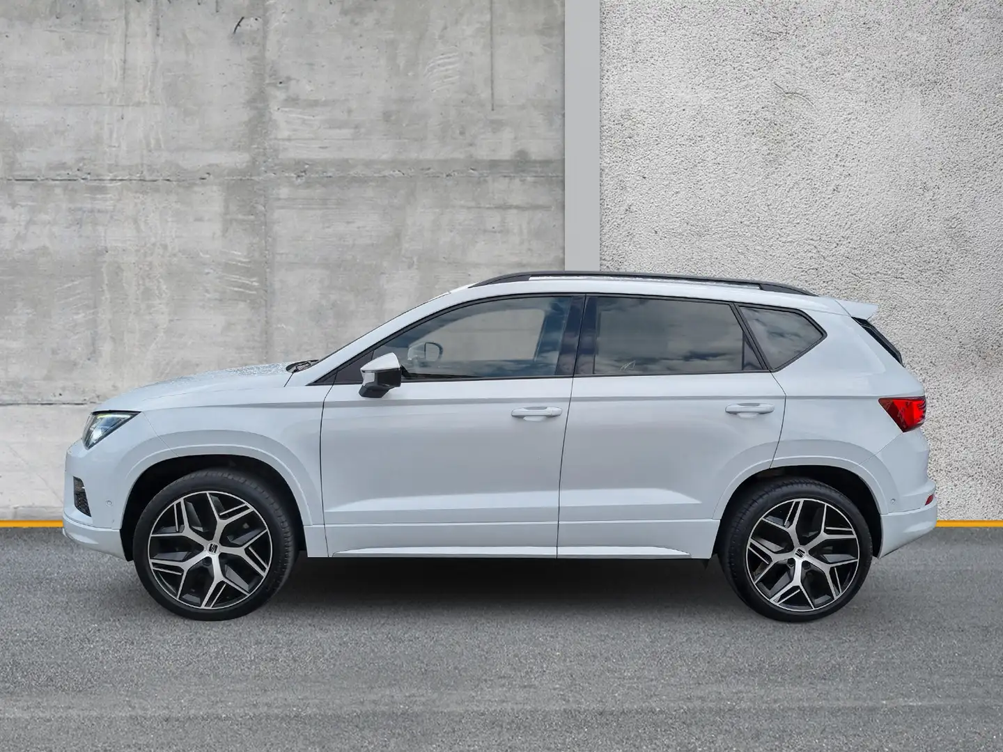 SEAT Ateca 2.0 TDI DSG FR LED KAMERA NAVI AHK Weiß - 2