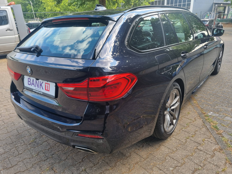 BMW 530 530 i xDrive M Sport*HUD*LED*AHK* — photo 3
