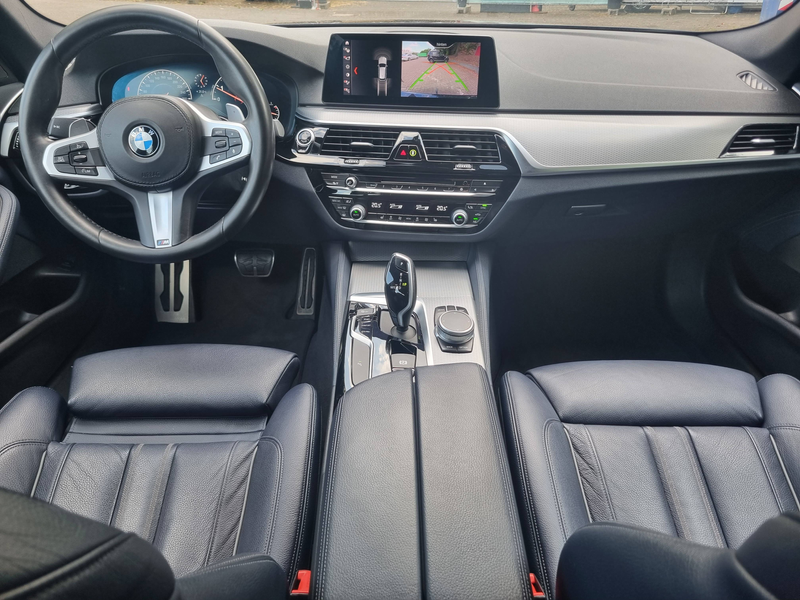 BMW 530 530 i xDrive M Sport*HUD*LED*AHK* — photo 11
