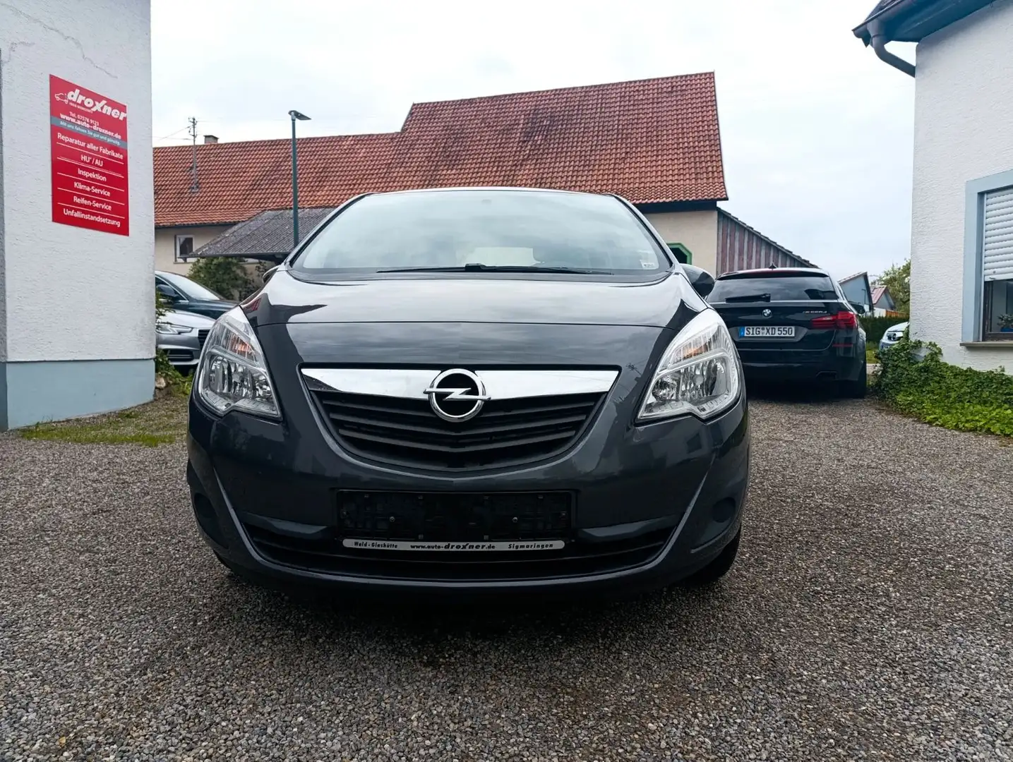 Opel Meriva B Selection Grau - 2