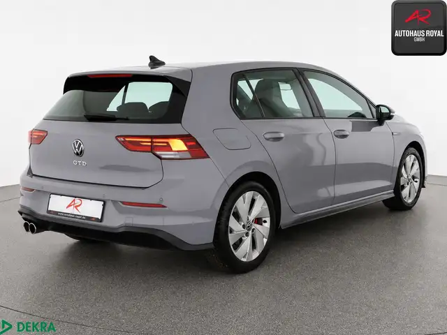 Volkswagen Golf view 5