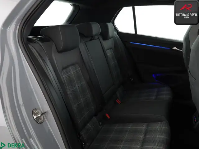 Volkswagen Golf view 13