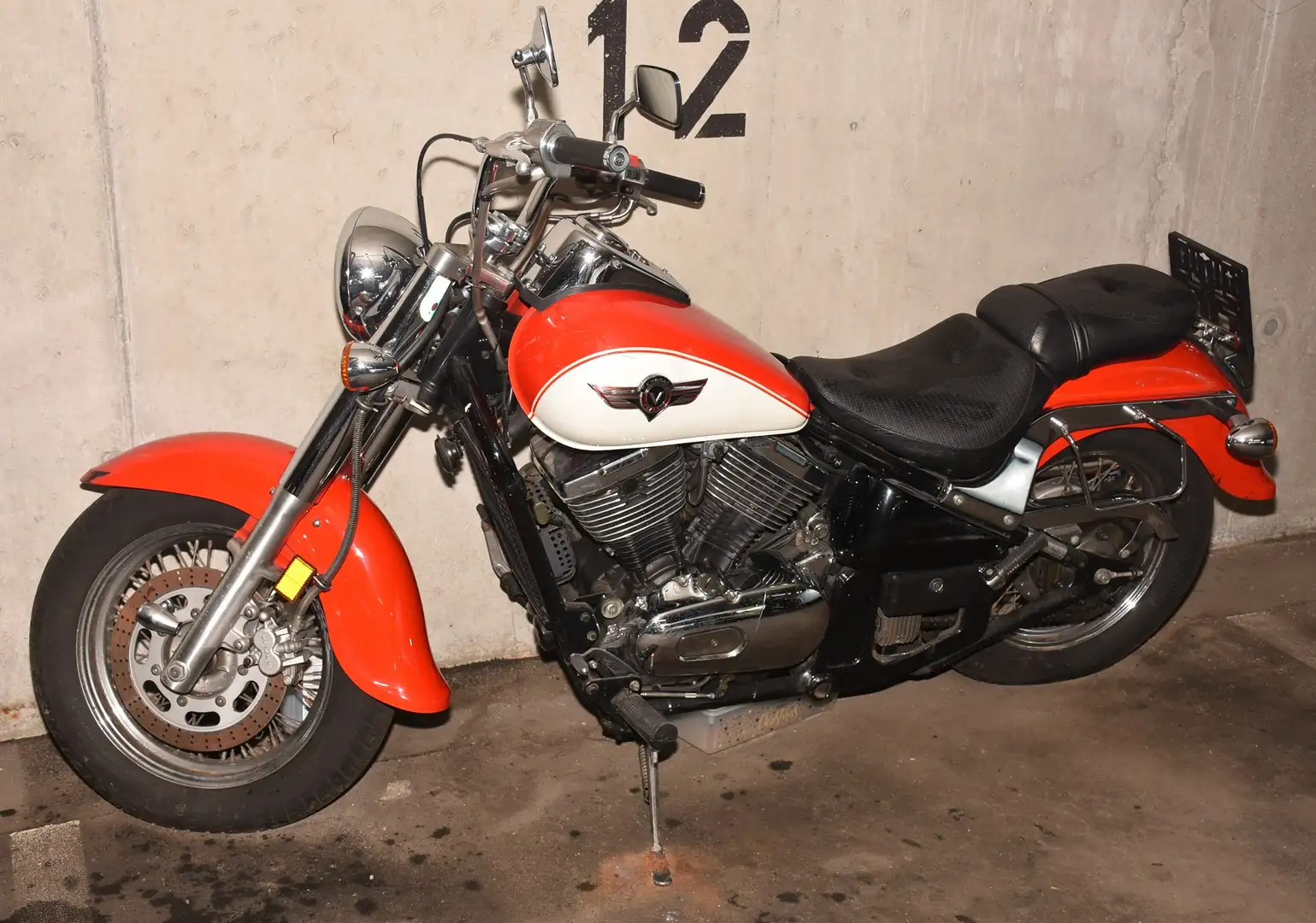 Kawasaki VN 800 Classic Rouge - 2