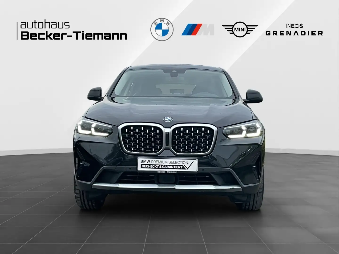 BMW X4 xDrive30d A AHK,Panoramadach,HeadUp Display,etc. Schwarz - 2