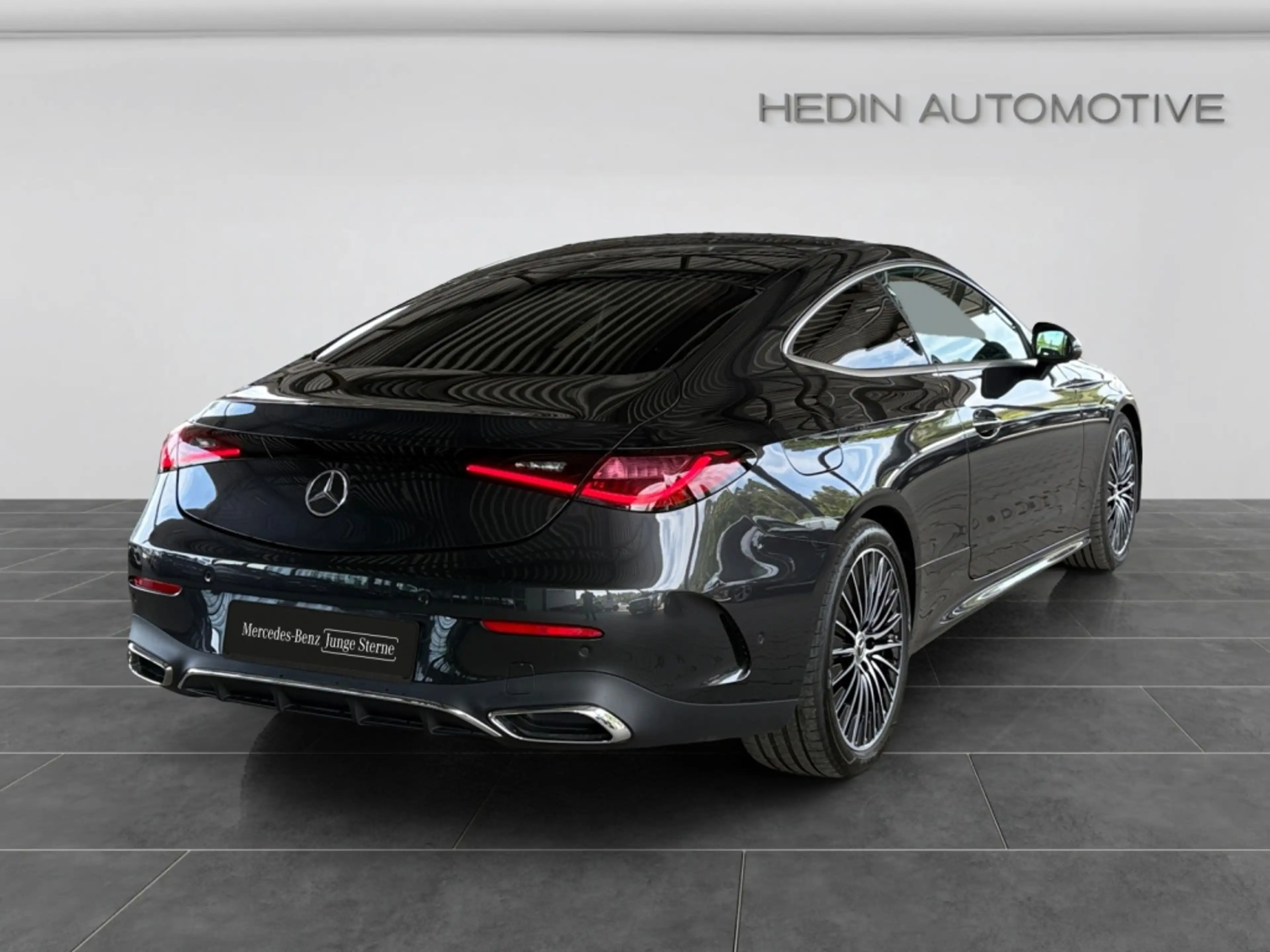 Mercedes-Benz CLE 220 d AMG|DIGLI|AMBI|DISTR+|PANO|360°|SHZ — photo 6