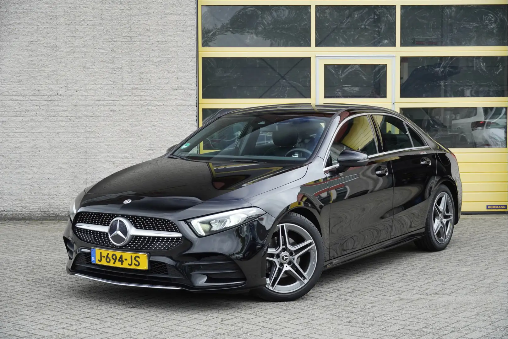 Mercedes-Benz A 180 Automaat! AMG BJ2020 Lmv 18" | Led V+A | Navi | Ac Noir - 1