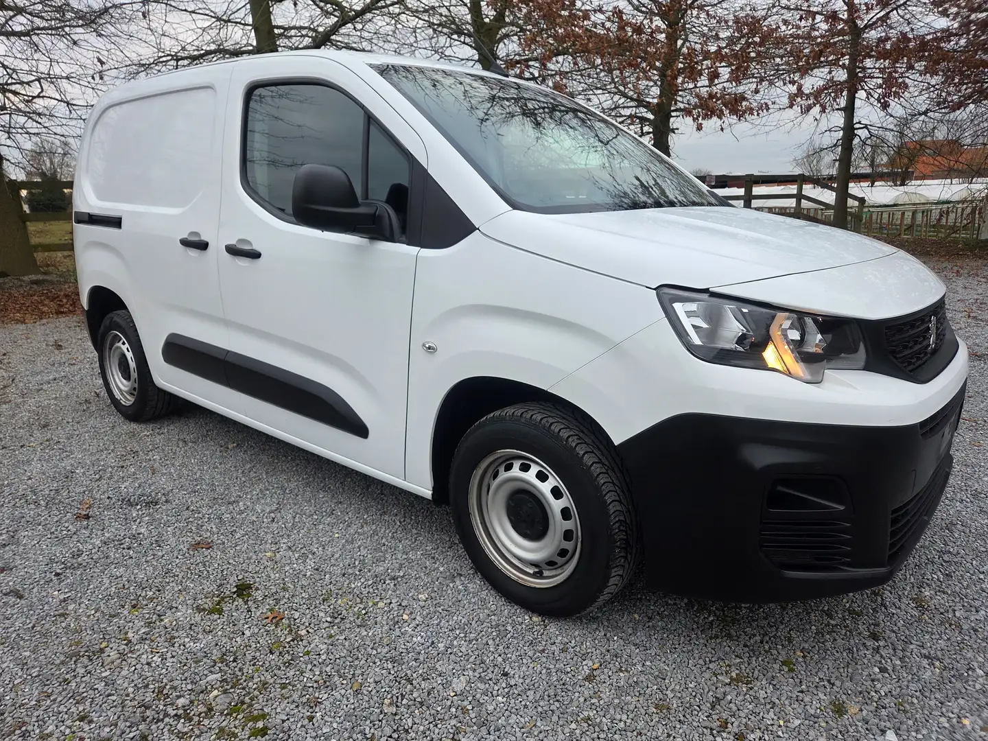 Peugeot Partner Blanc - 1