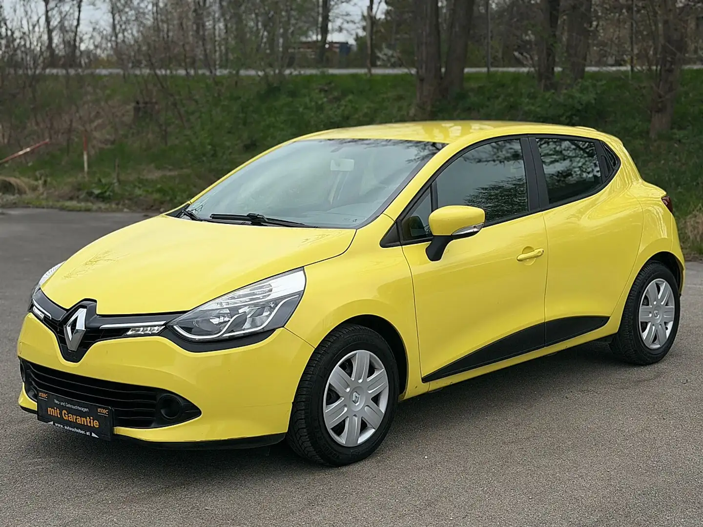 Renault Clio Expression 1,2 16V 75 1.Besitz Serviceheft lück... Gelb - 2