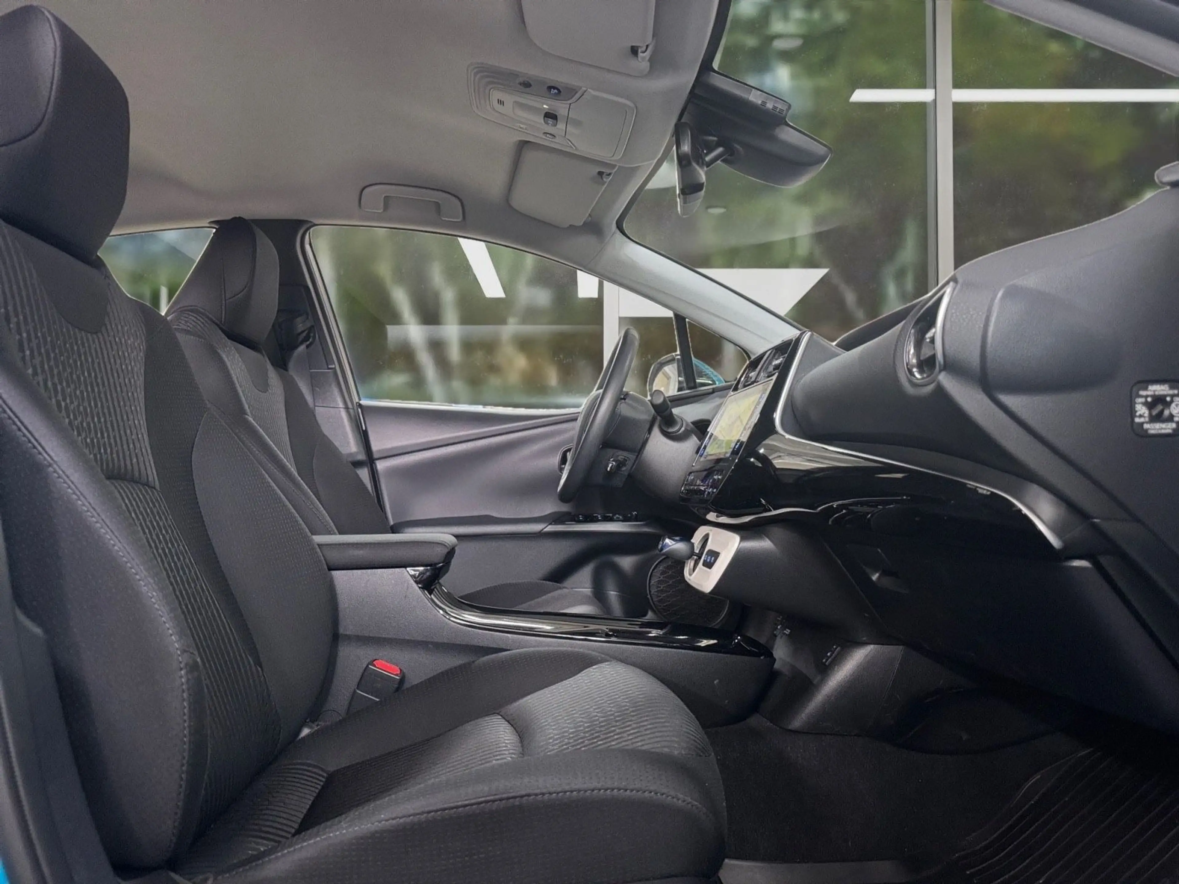 Toyota Prius 1.8 Plug-in Hybrid Comfort, — photo 7