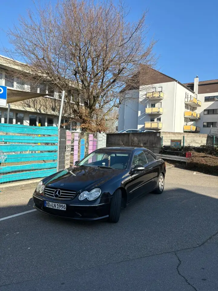 Mercedes-Benz CLK 200