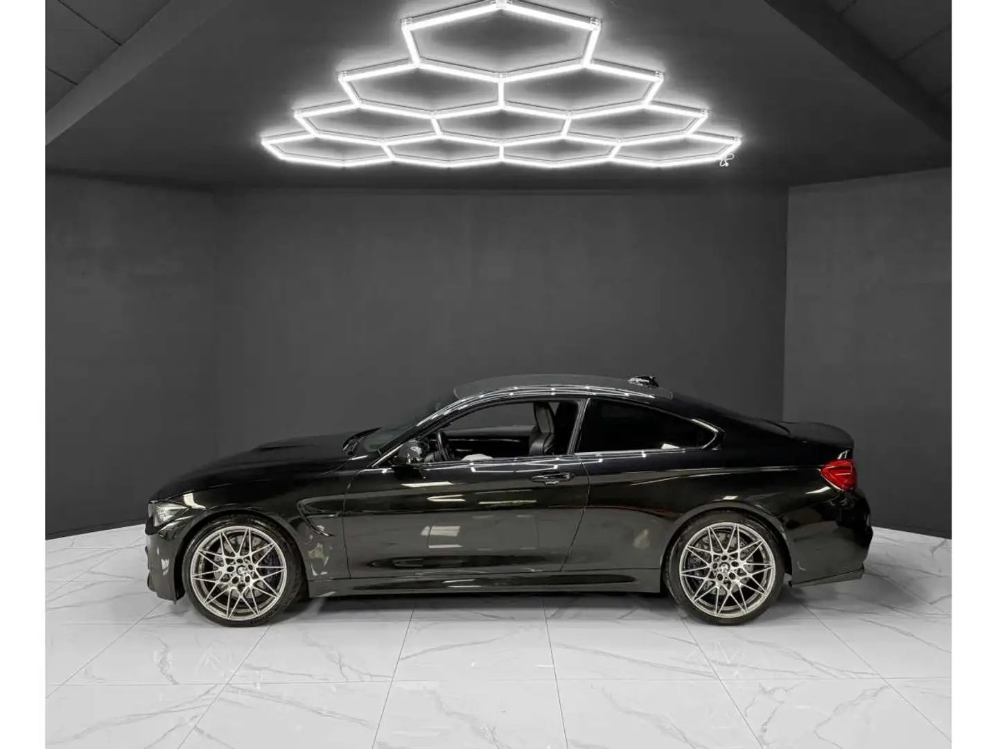 BMW M4 Competition Coupe no-opf Noir - 2