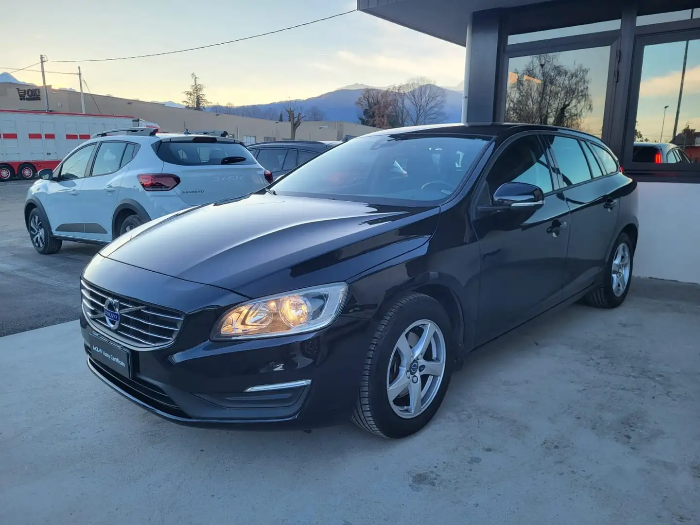 Volvo V60 V60 I 2014 1.6 d2 Business Nero - 1