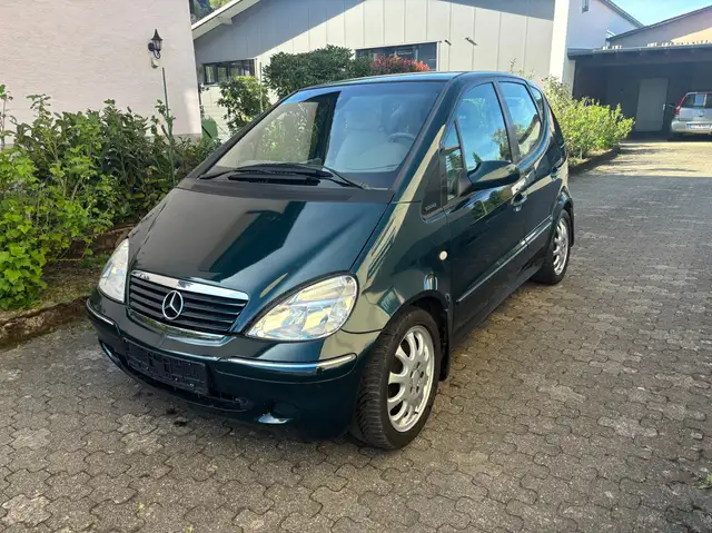 Mercedes-Benz A 190 Elegancce