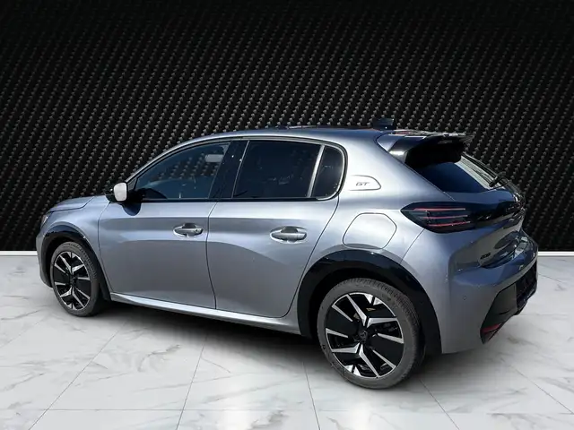 Peugeot 208 view 3