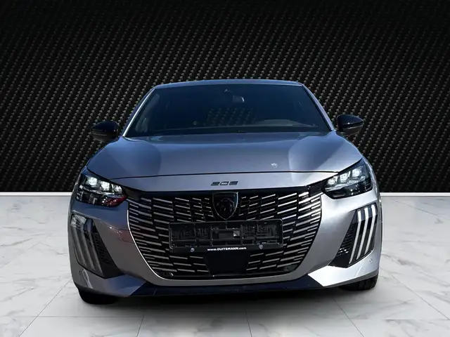 Peugeot 208 view 8