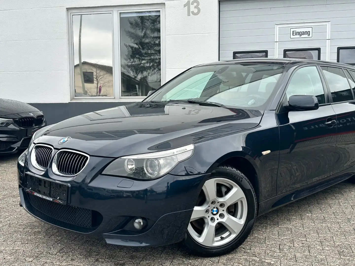 BMW 530 i xDrive| M-PAKET | N52 | DEUTSCHES FAHRZEUG Schwarz - 1