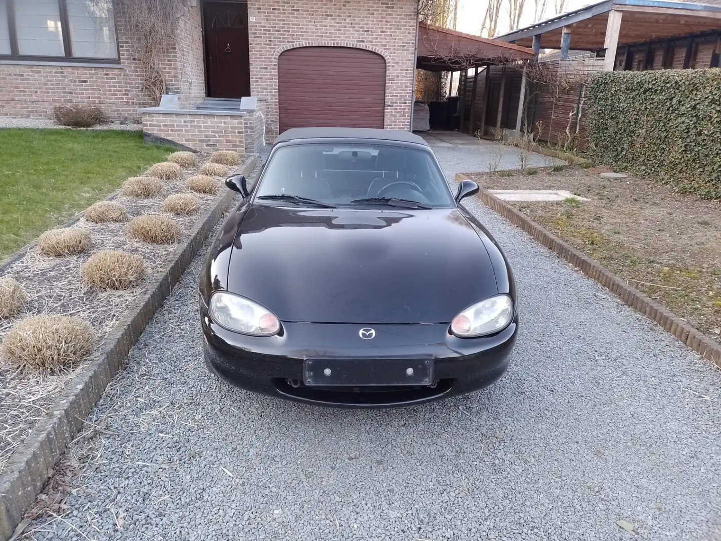 Mazda MX-5 1.6i 16V - 1