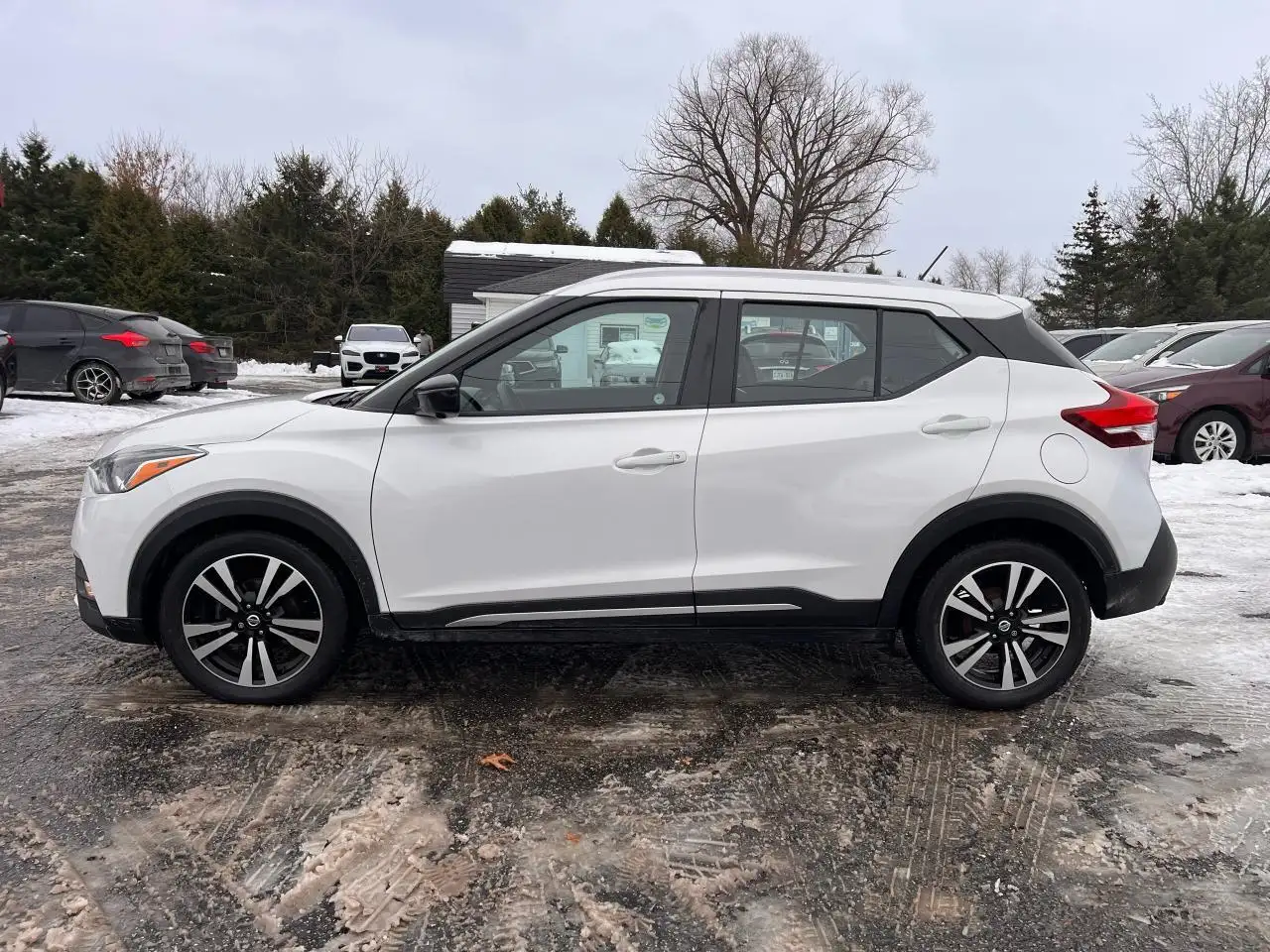 Nissan Kicks снимка Nissan Kicks