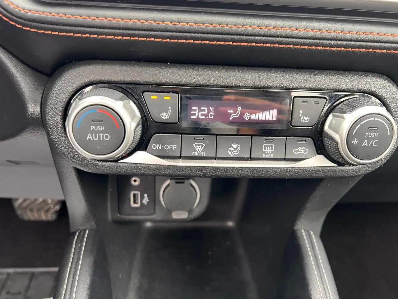 Nissan Kicks снимка Nissan Kicks