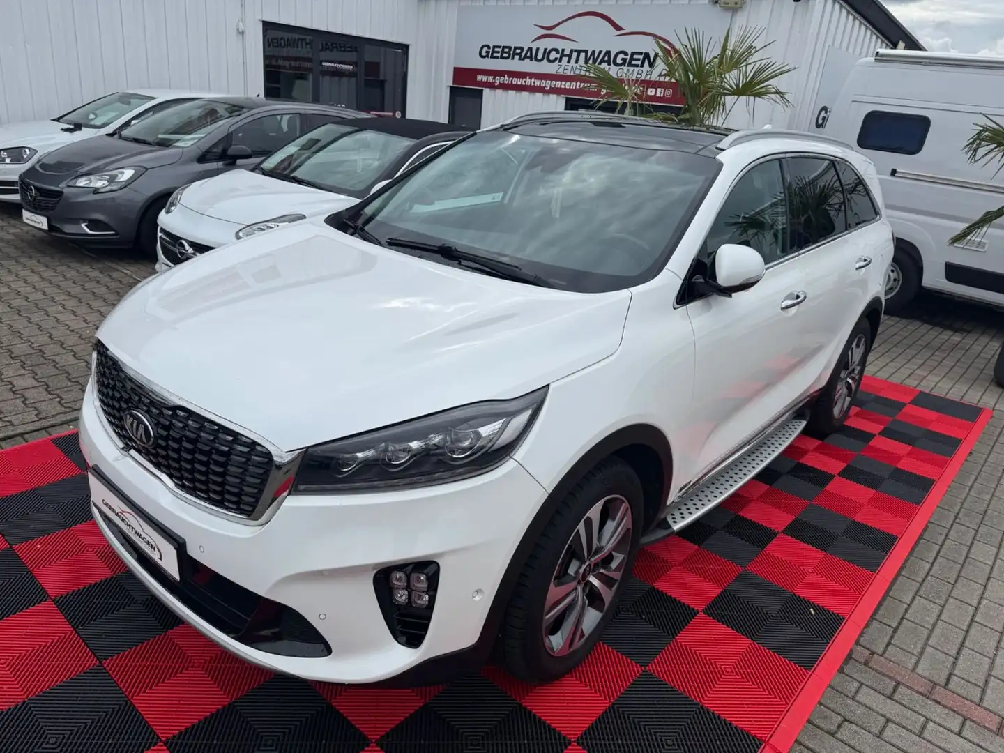 Kia Sorento GT-Line 4WD 7-Sitzer*360°-Kamera*Panoram Белый - 2