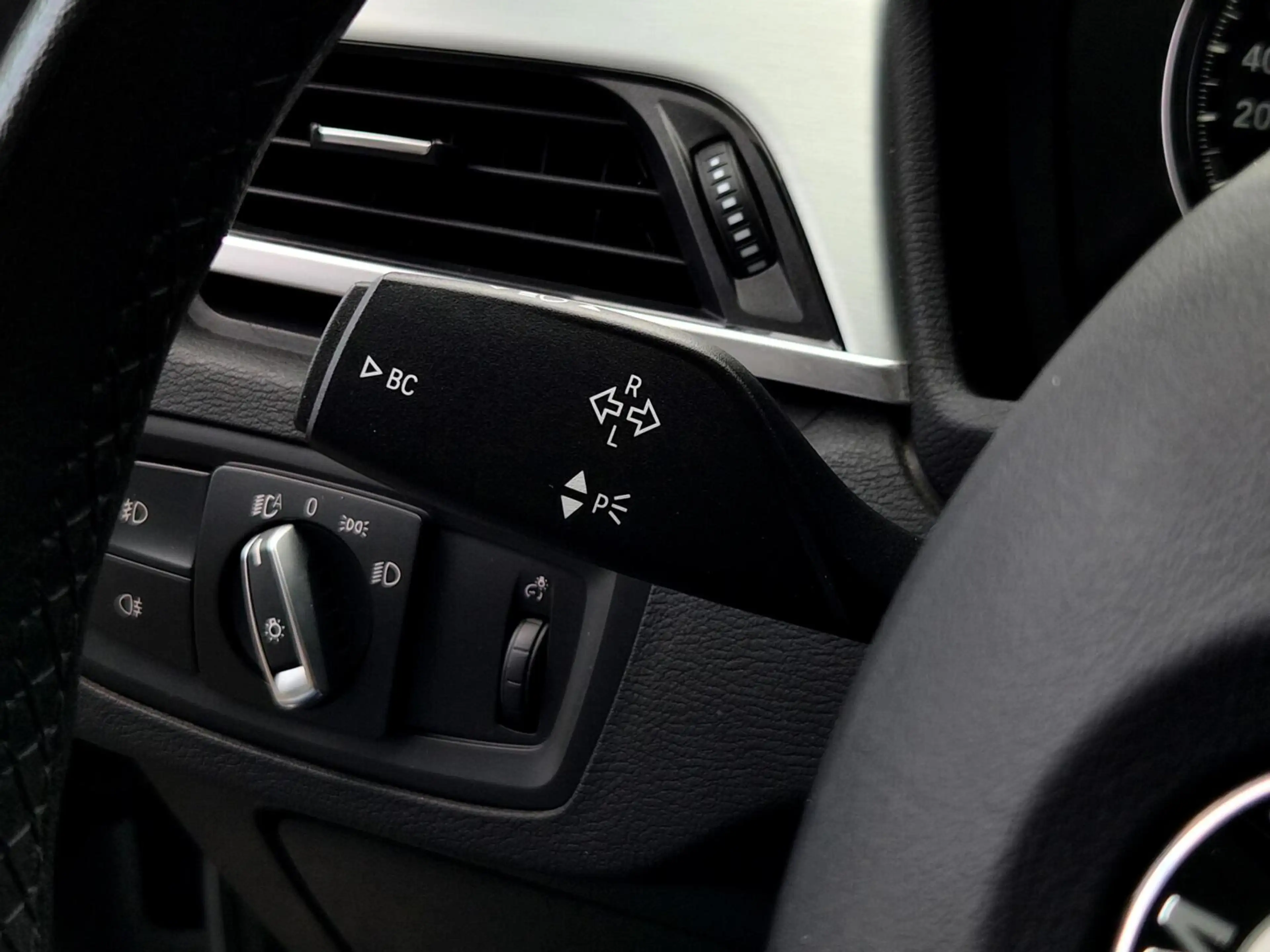 BMW X1 sDrive18i Executive X-Line 1e Eig! |Navi|H.Leer|Cl — photo 24