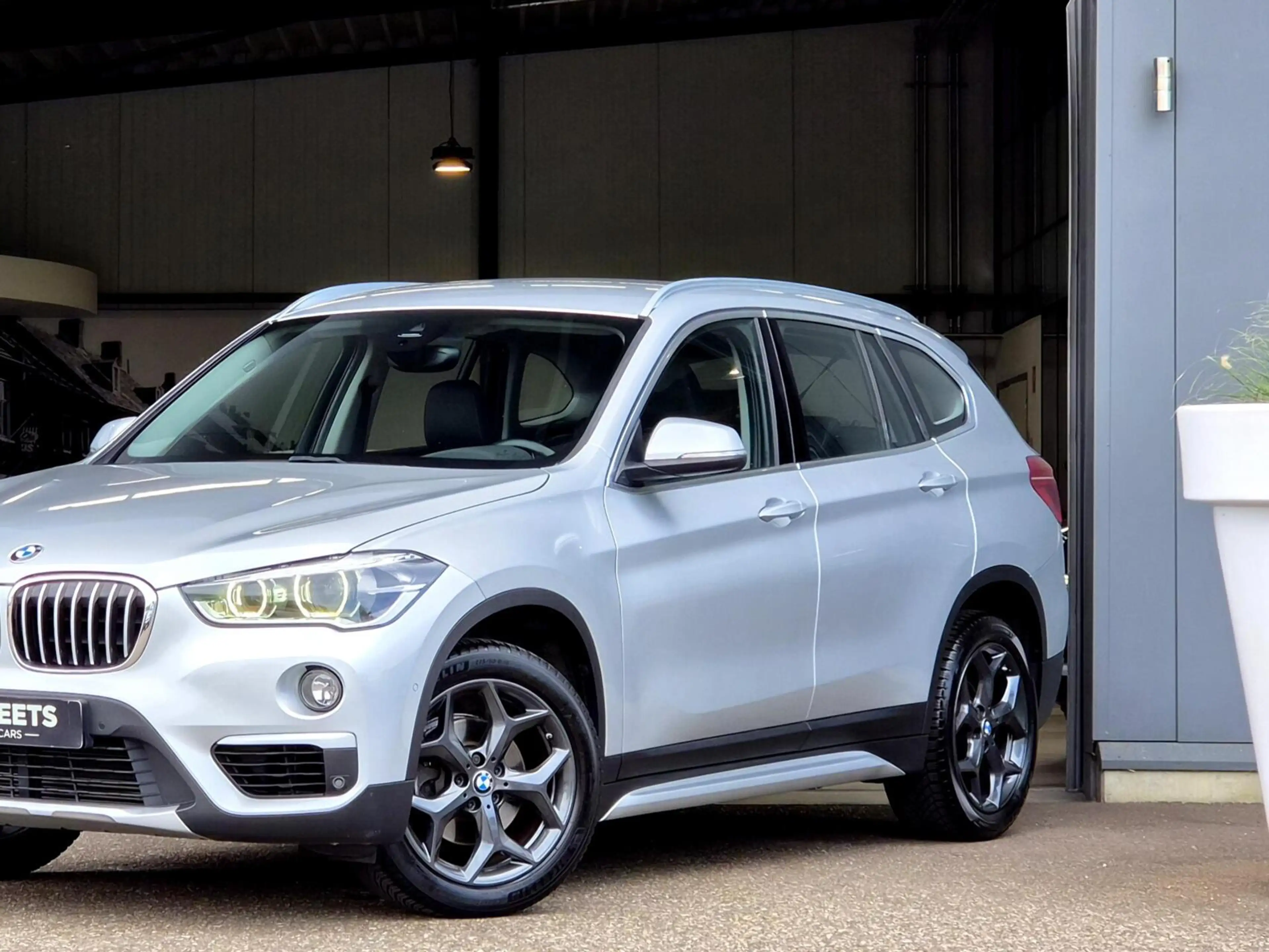 BMW X1 sDrive18i Executive X-Line 1e Eig! |Navi|H.Leer|Cl — photo 7