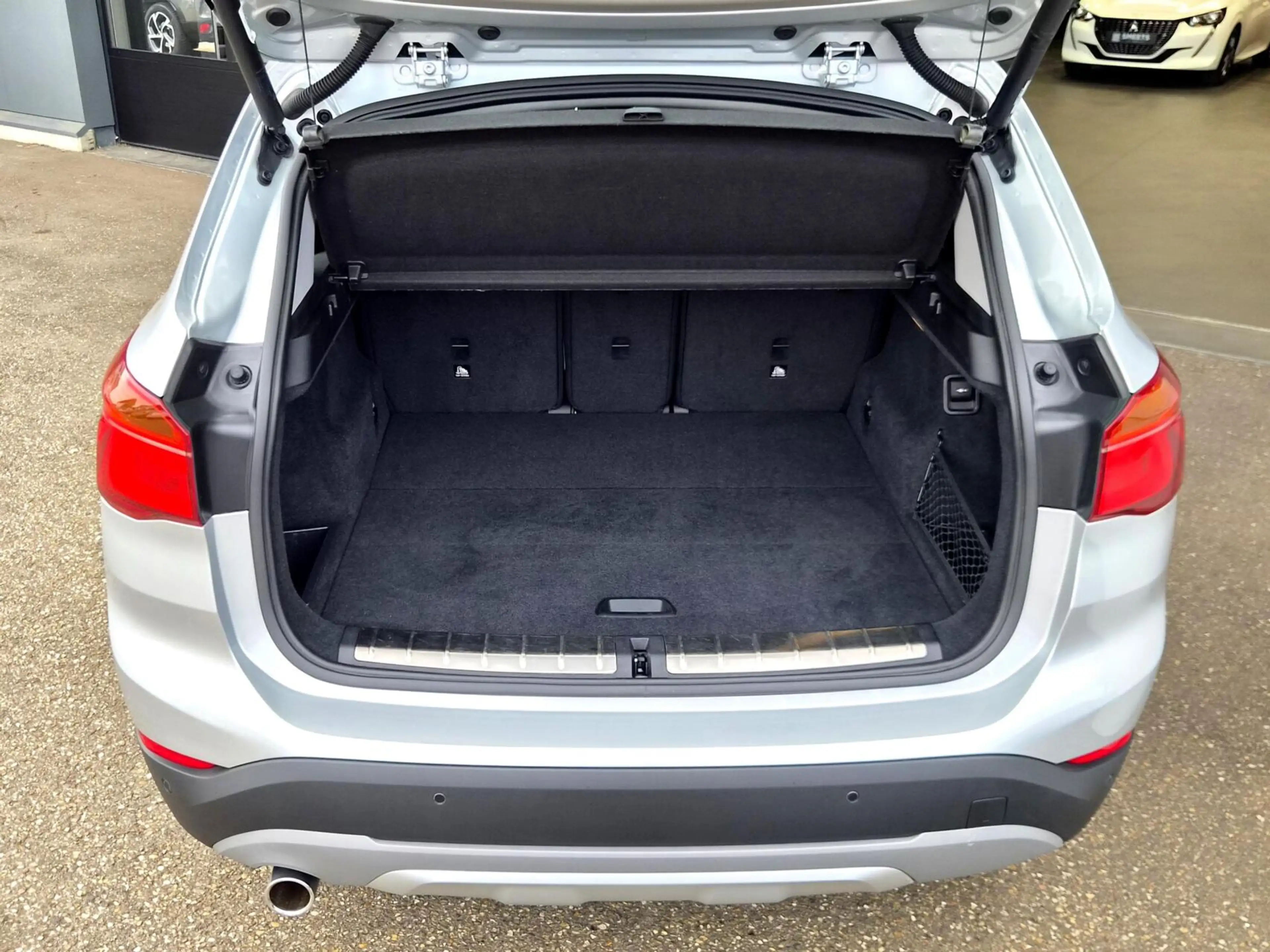 BMW X1 sDrive18i Executive X-Line 1e Eig! |Navi|H.Leer|Cl — photo 11