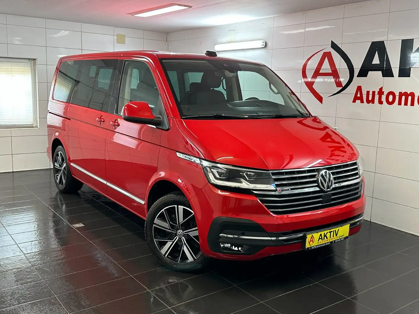 Volkswagen T6 Multivan T6.1 Multivan 2.0 TDI Generation Six 4Motion Rot - 1